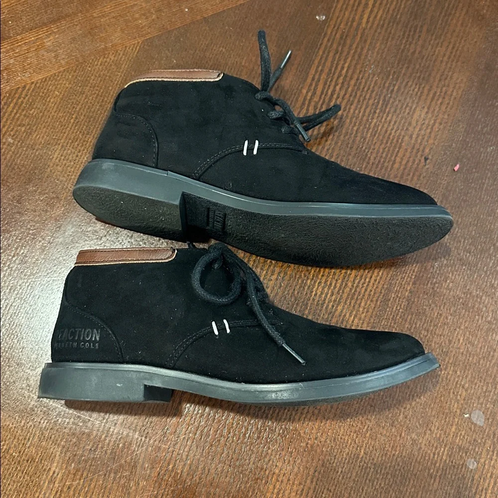 Kenneth Cole Reaction Boys Shoes Size 1